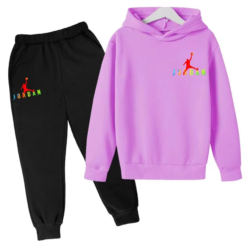Nouveau style de sweat-shirt à capuche pour enfants, adapté aux enfants de 3 à 13 ans, motif sportif avec lettres, convient aux garçons et aux filles.