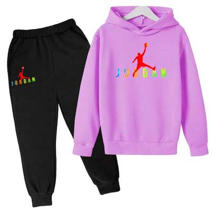 Nouveau style de sweat-shirt à capuche pour enfants, adapté aux enfants de 3 à 13 ans, motif sportif avec lettres, convient aux garçons et aux filles.