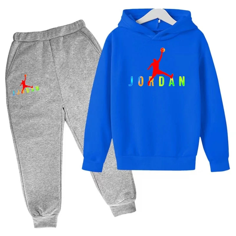 Nouveau style de sweat-shirt à capuche pour enfants, adapté aux enfants de 3 à 13 ans, motif sportif avec lettres, convient aux garçons et aux filles.