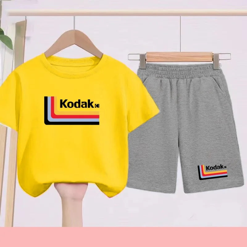 Ensemble Sportif Enfant 2026 - T-shirt + Short - Noir et Blanc Couleurs Unies - Convient aux Garçons et Filles de 3 à 13 Ans