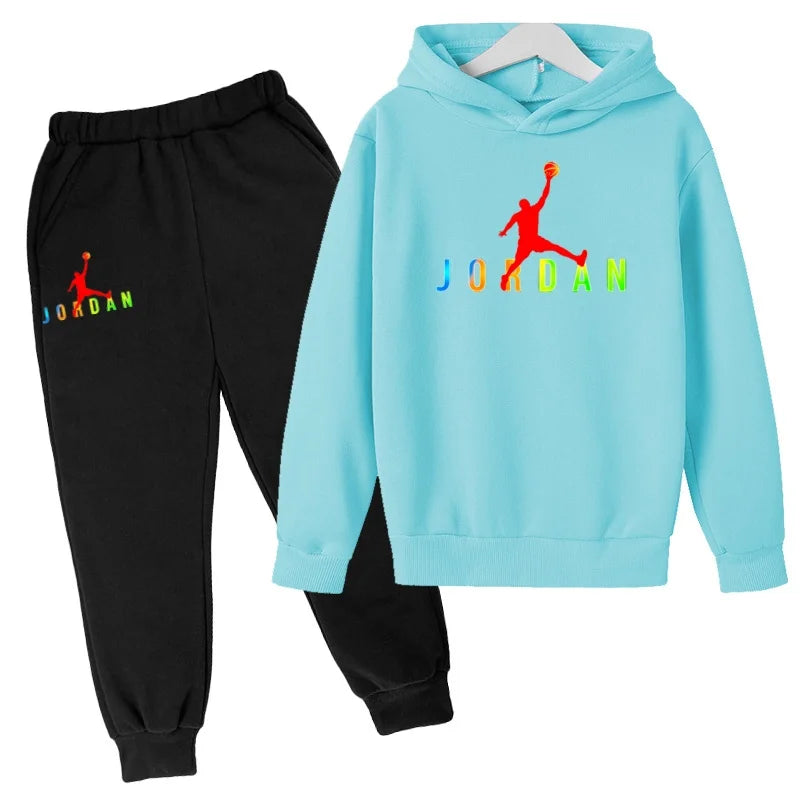 Nouveau style de sweat-shirt à capuche pour enfants, adapté aux enfants de 3 à 13 ans, motif sportif avec lettres, convient aux garçons et aux filles.