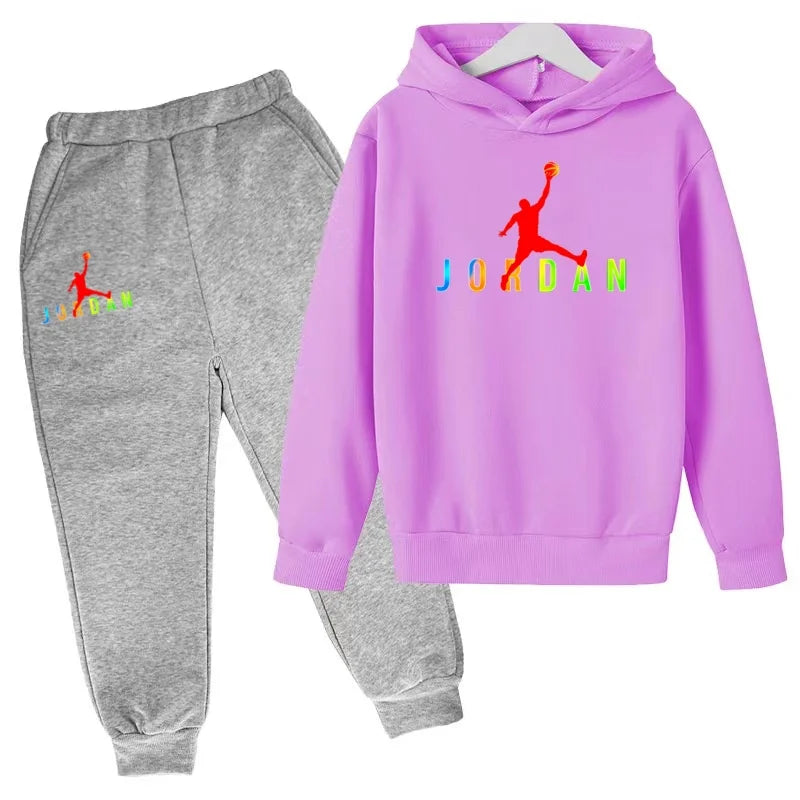 Nouveau style de sweat-shirt à capuche pour enfants, adapté aux enfants de 3 à 13 ans, motif sportif avec lettres, convient aux garçons et aux filles.