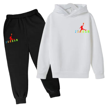 Nouveau style de sweat-shirt à capuche pour enfants, adapté aux enfants de 3 à 13 ans, motif sportif avec lettres, convient aux garçons et aux filles.