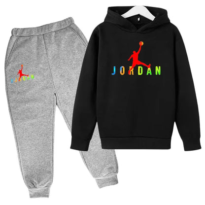 Nouveau style de sweat-shirt à capuche pour enfants, adapté aux enfants de 3 à 13 ans, motif sportif avec lettres, convient aux garçons et aux filles.